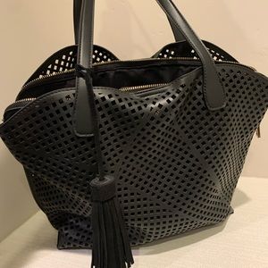 Anthropologie Tote. Brand: Street Level